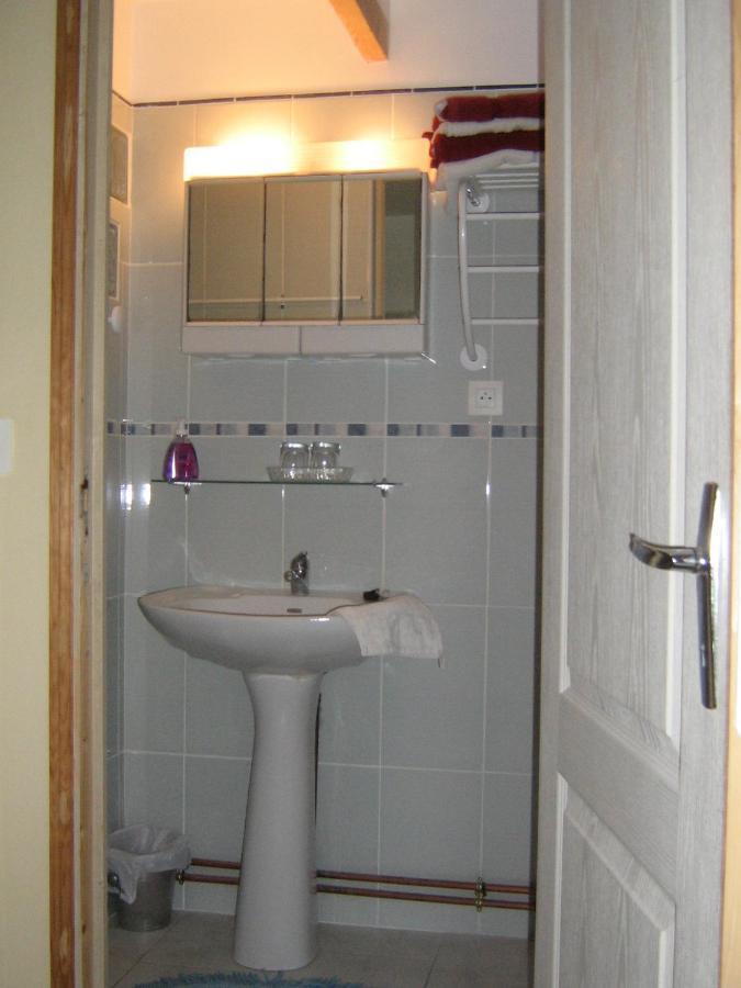 Chambres&Studios Château Saint Vincent Bazas Habitación foto